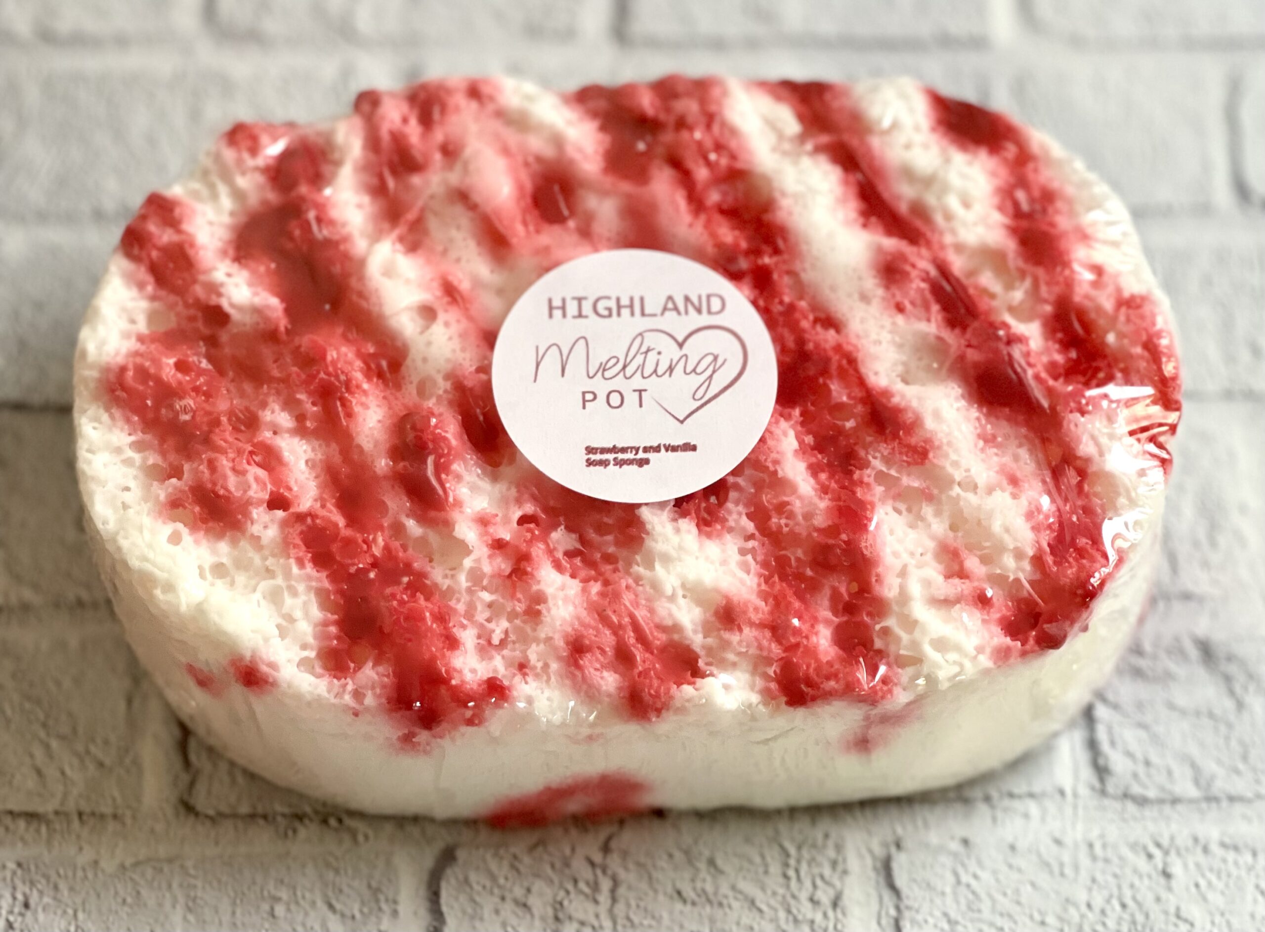 Exfoliating Soap Sponge – Strawberry and Vanilla
